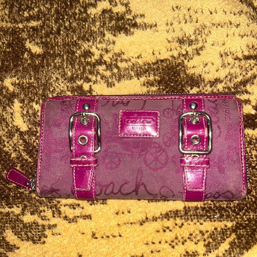Coach zoe legacy wallet